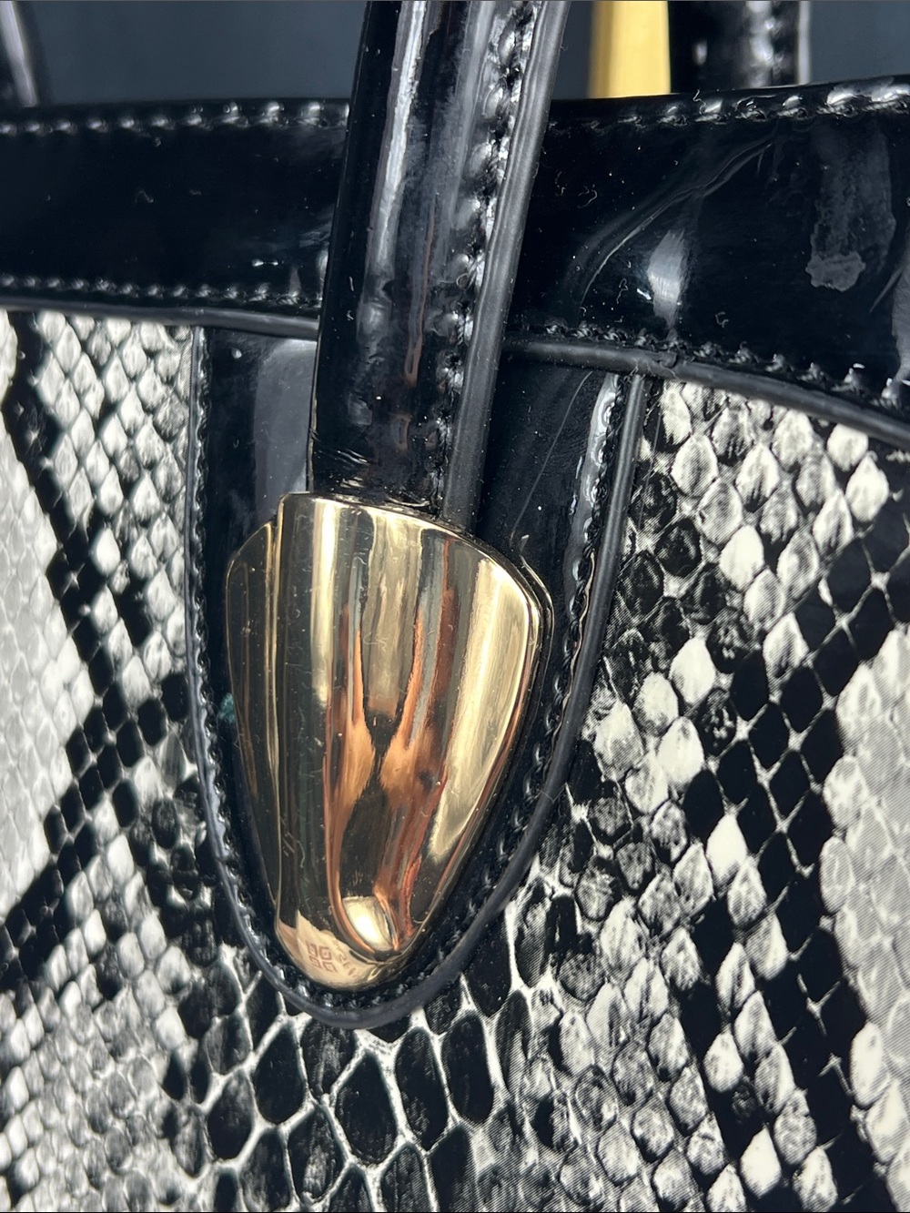 Dasein Python Faux Patent Structured Satchel Crossbody NWT - Picture 4 of 10